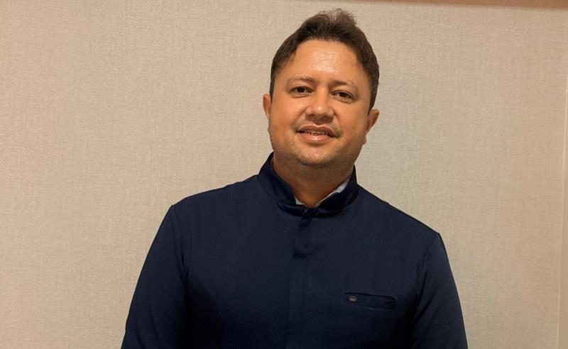 Médico alia atuação clínica e gestão estratégica na saúde